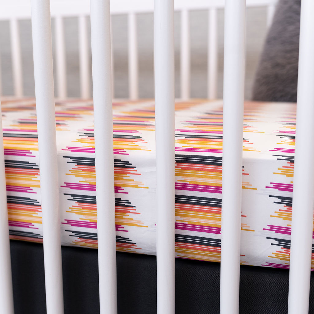 City Heartbeeps - Fitted Crib Sheet - Multi-colored Lines on Ivory - Olli+Lime